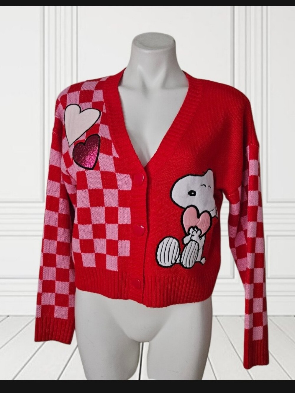 Peanuts Snoopy Luv Heart Cardigan Sweater Small
